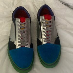 Marvel comic vans size men’s 11 in great shape